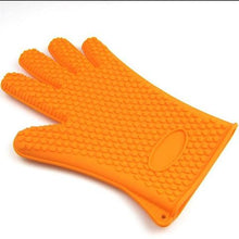 Load image into Gallery viewer, Heat Resistant Silicone Oven Glove